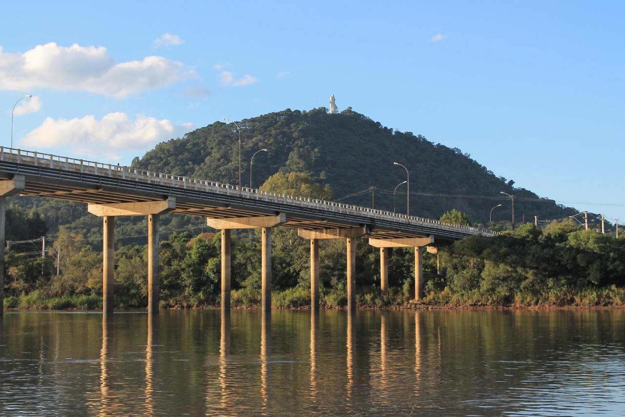 Rio Iguaçu, o amigo que acalenta e que inunda União da Vitória