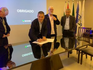 Parceria entre CDL e Sicoob disponibilizará crédito para comerciantes do Vale do Iguaçu