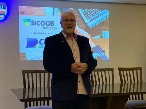 Parceria entre CDL e Sicoob disponibilizará crédito para comerciantes do Vale do Iguaçu