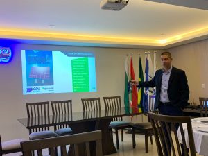 Parceria entre CDL e Sicoob disponibilizará crédito para comerciantes do Vale do Iguaçu