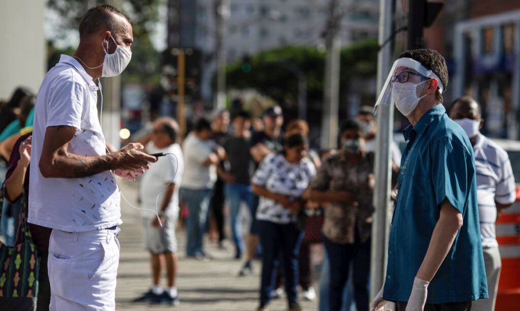 Covid-19 ameaça retorno neste fim de ano, mas com uma diferença crucial