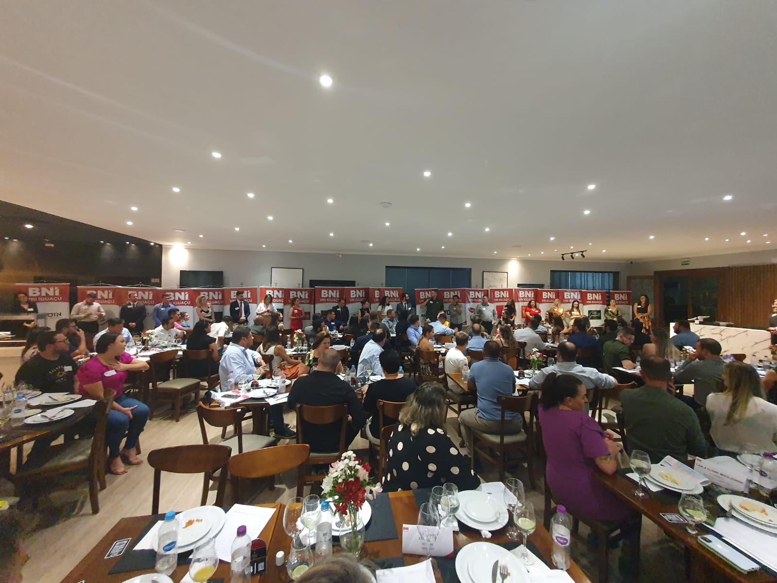 BNI VRI Iguaçu comemora primeiro ano de trabalhos