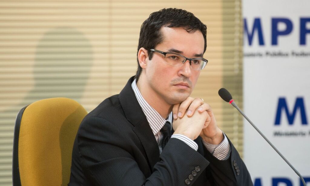 A cassação de Dallagnol um capítulo polêmico e intrigante na história política do Brasil