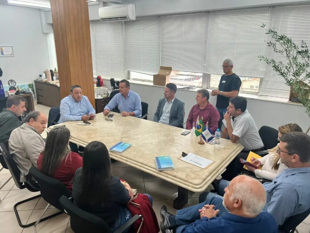 Deputado Hussein Bakri libera R$ 7 milhões para municípios da região sul