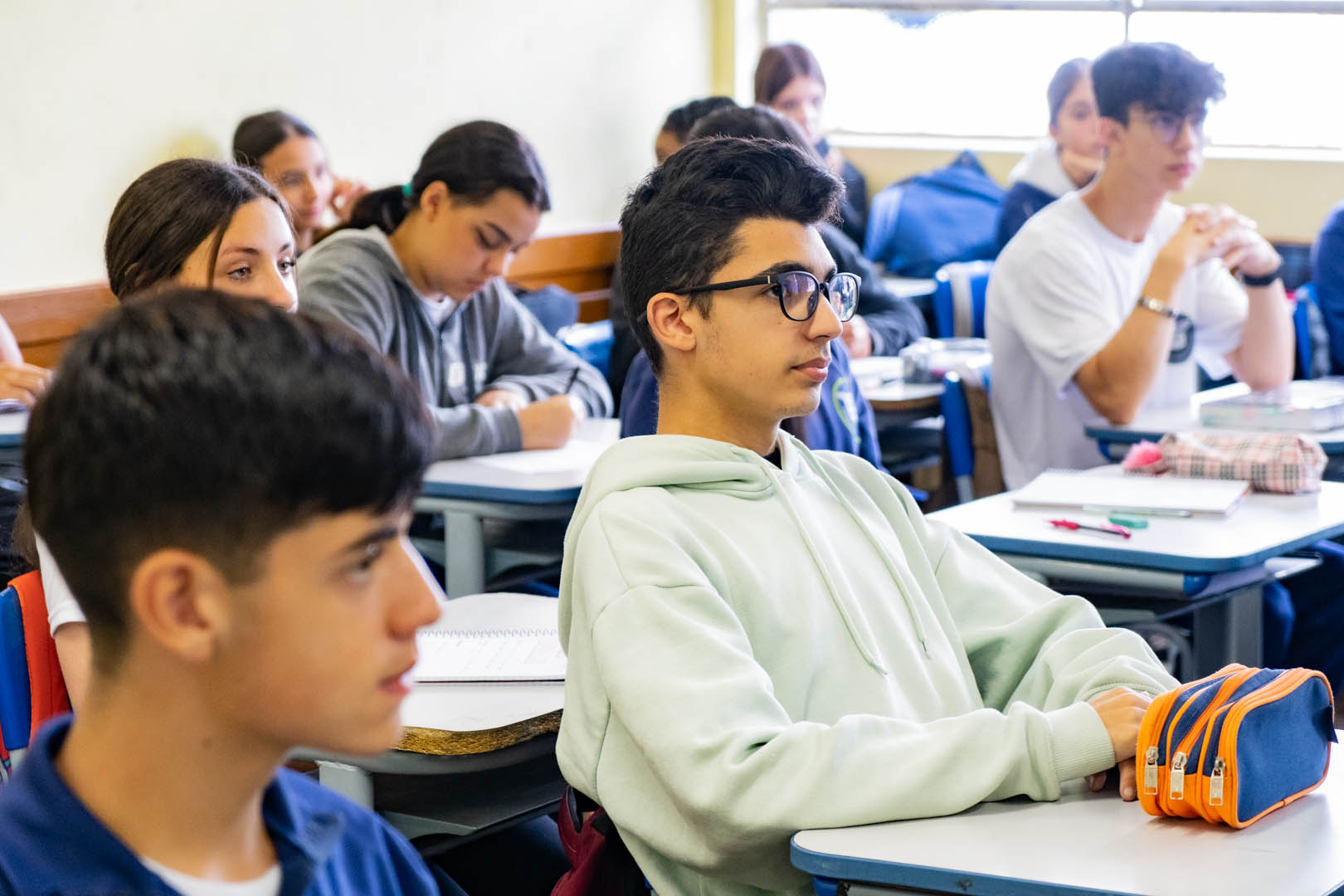Com nova lei, Estado prevê levar ensino integral para 400 escolas até 2025