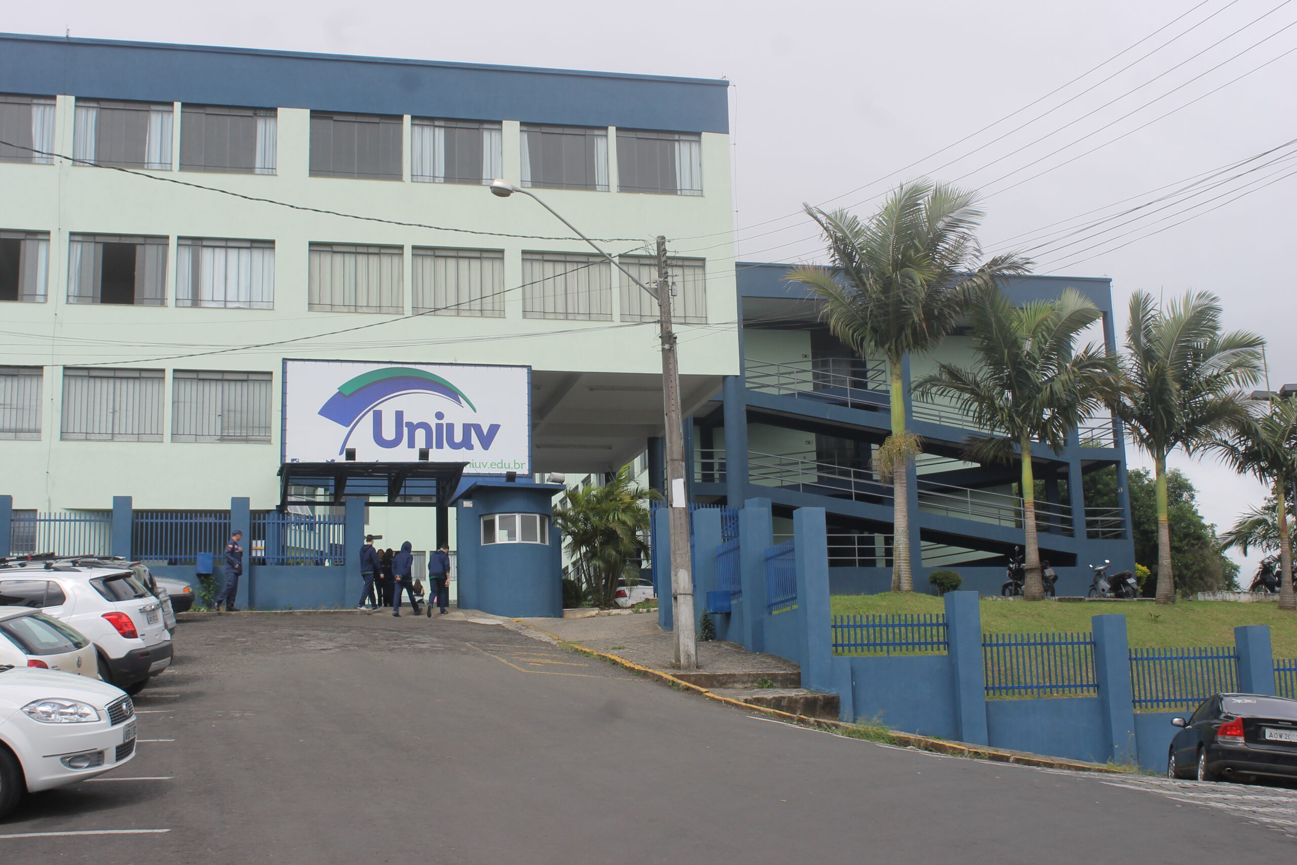 uniuv