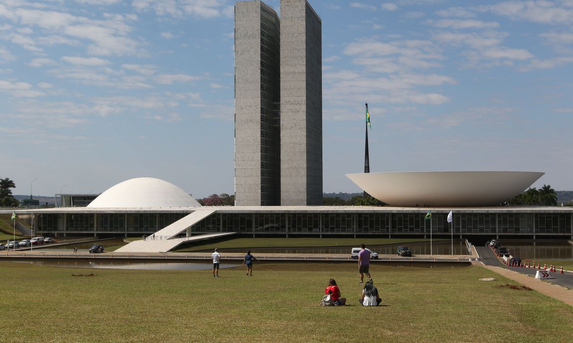 Opinião: "O Congresso está certo ao tensionar a corda com o STF"