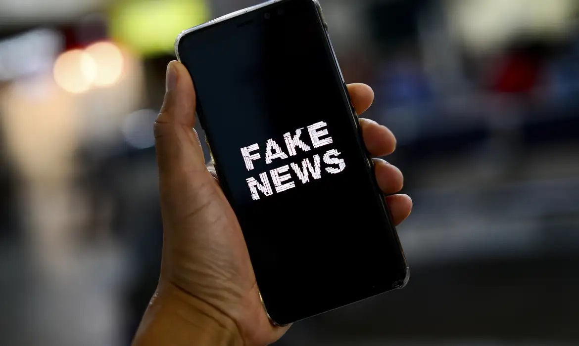 Por que parte da imprensa aderiu ao PL das Fake News