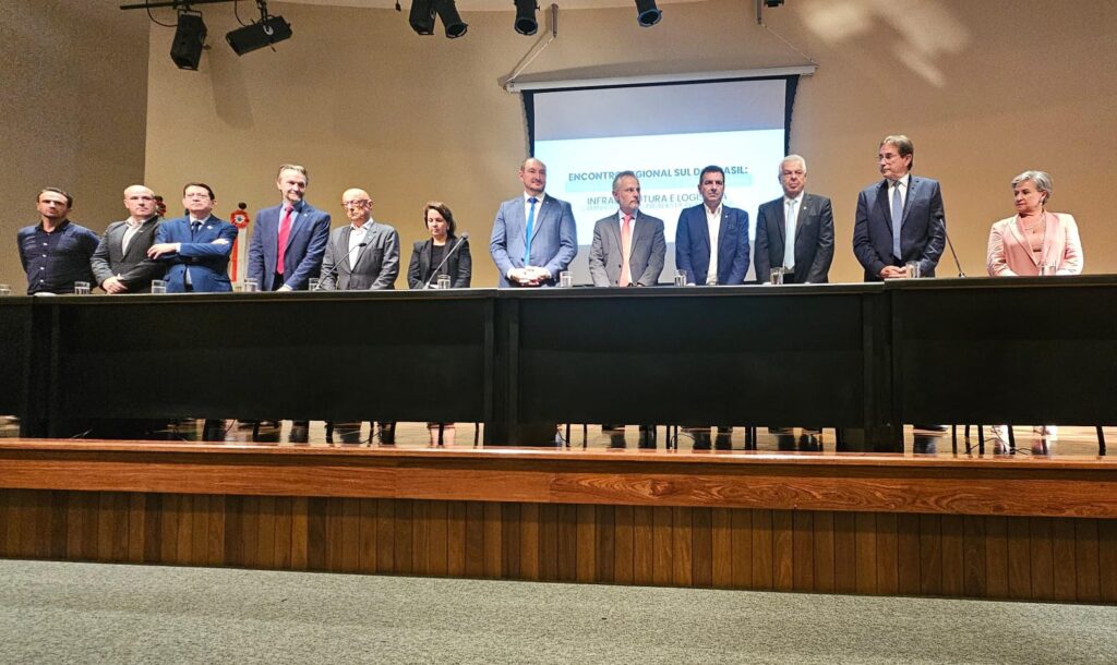 Alesc recebe evento da Frenlogi