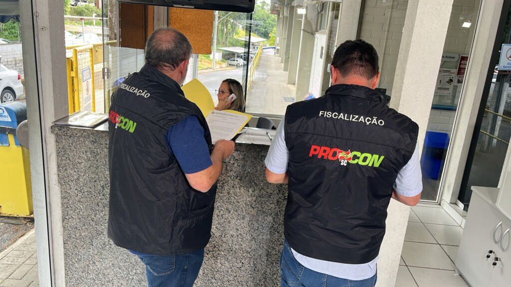 Procon SC notifica Samae