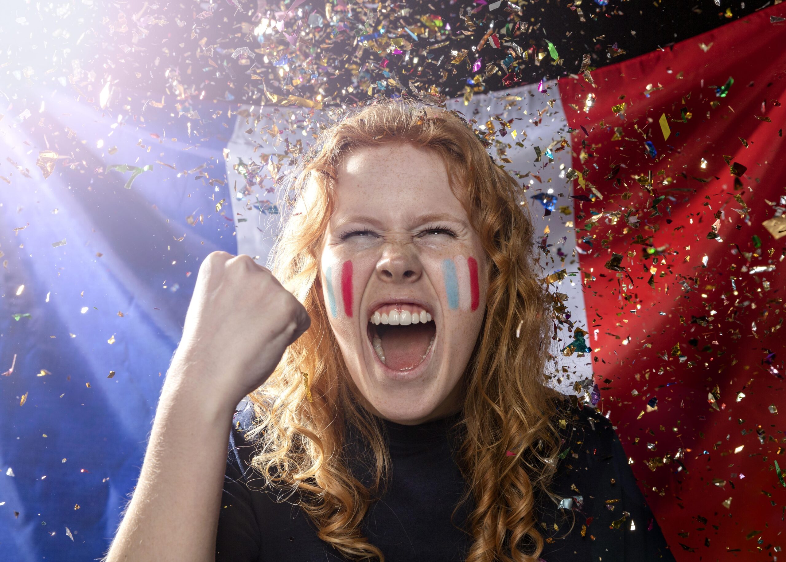 As eleições na França e as extremas manchetes dos jornais