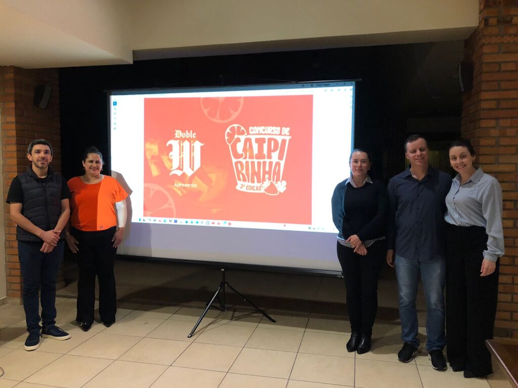 Vem aí a terceira edição do Concurso de Caipirinhas