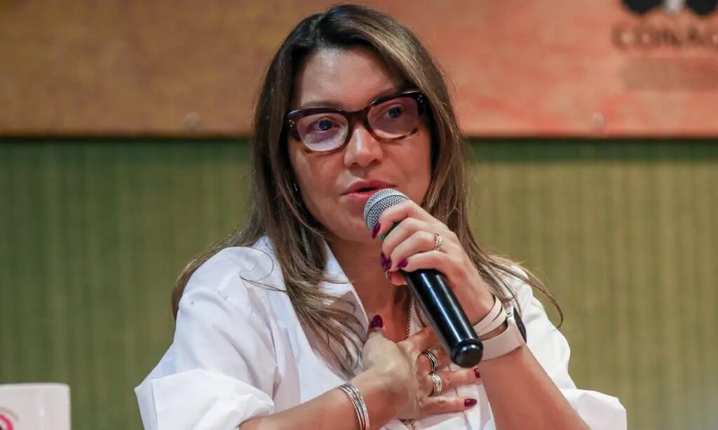 Opinião: Mulher e petista, e ainda dando margem para críticas...