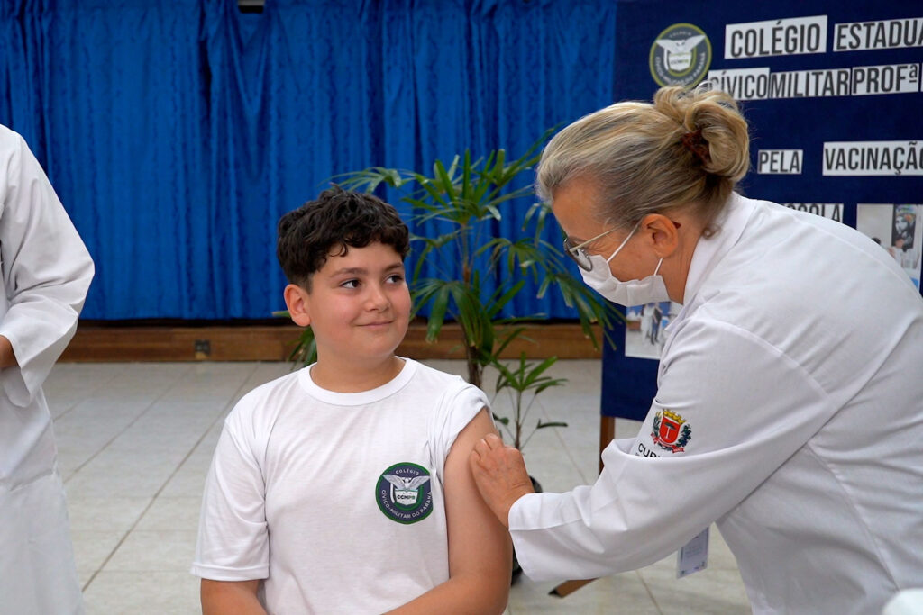 COLUNA PELO PARANÁ: Meta de vacinação
