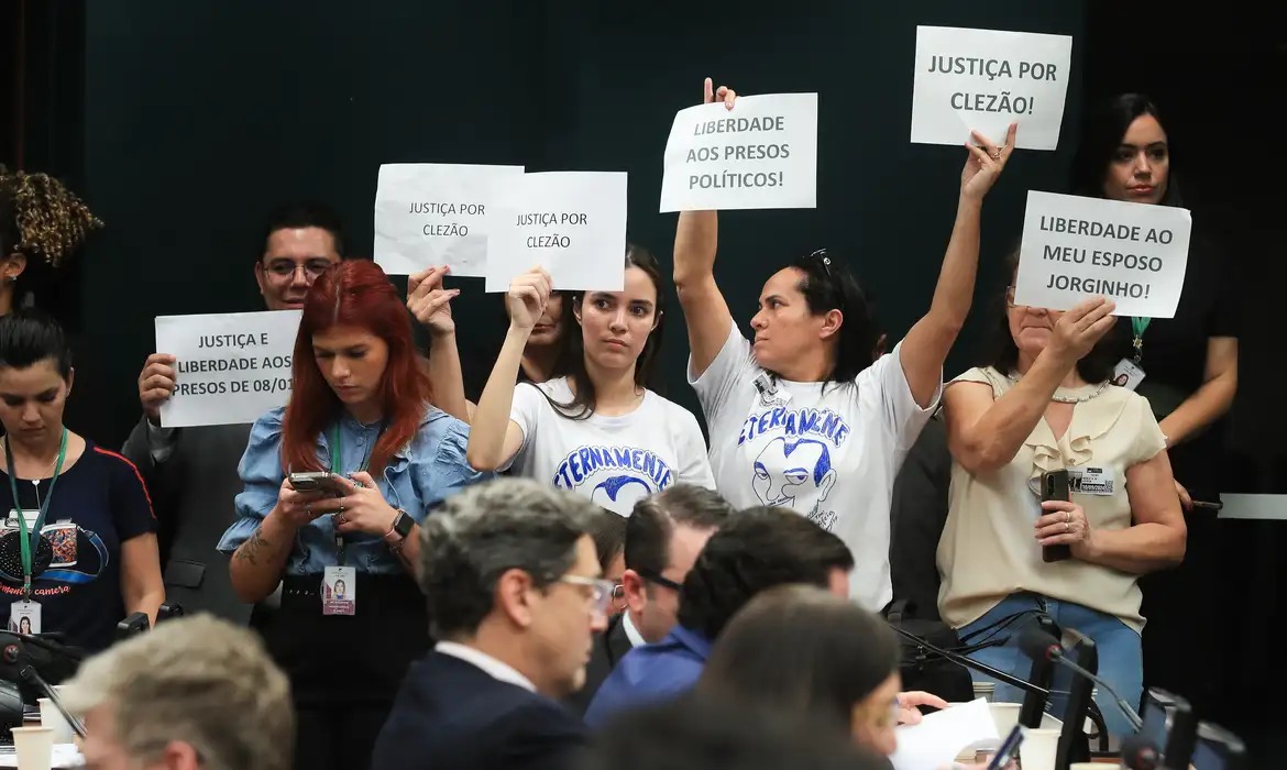 Opinião: O que fazer com um Supremo inconstitucional?