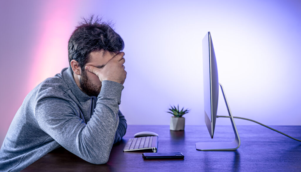 NR-1: Cuidado com saúde mental no ambiente de trabalho agora é Lei