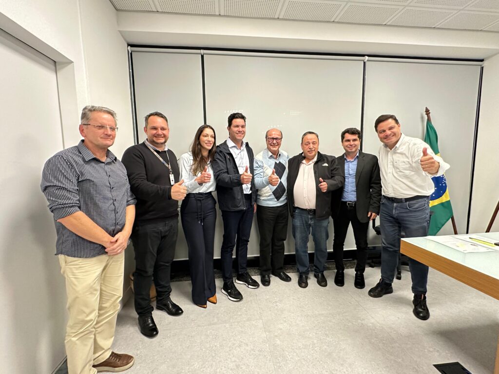 Deputado Hussein Bakri destaca chegada do Asfalto Novo, Vida Nova em União da Vitória