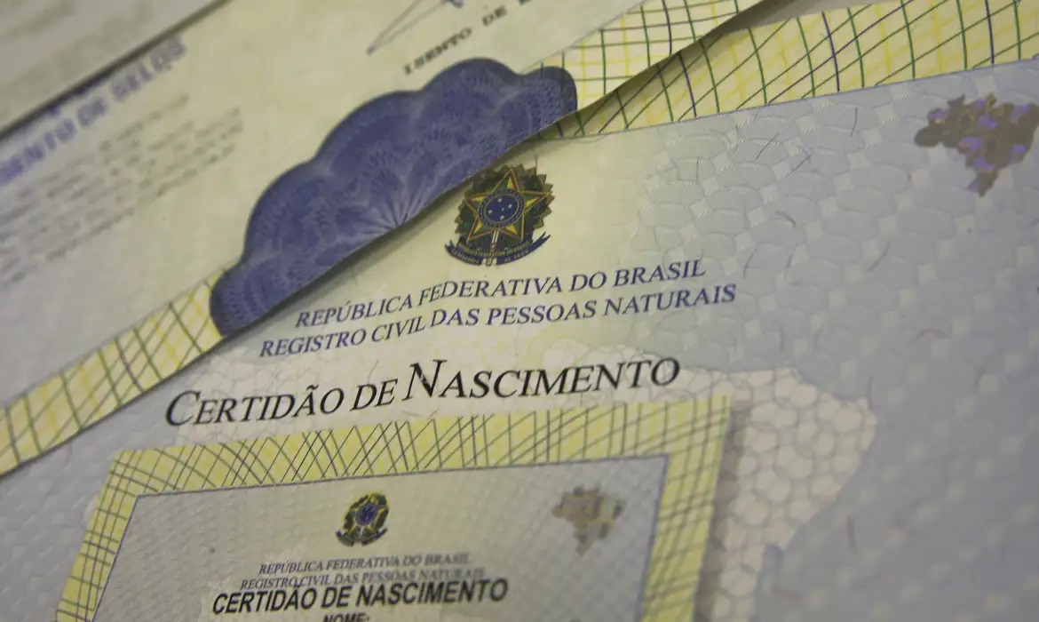 CRÔNICA: TODOS OS NOMES