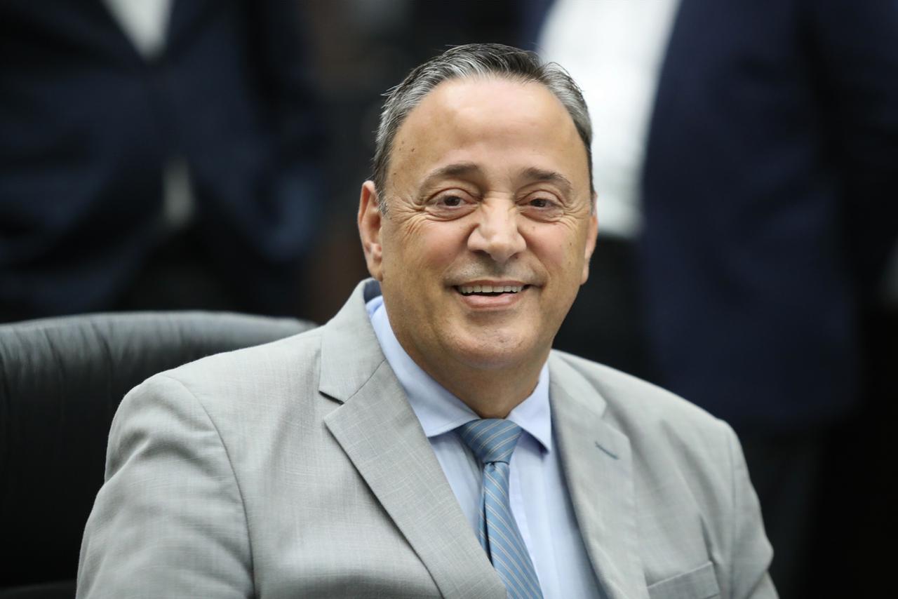 Hussein Bakri comemora sucesso na redução do IPVA e destaca momento especial do Estado